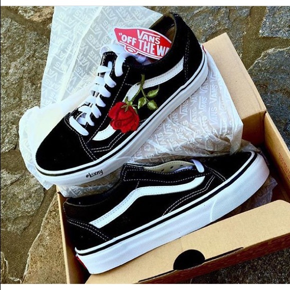 authentic vans classic old skool with custom rose embroidery